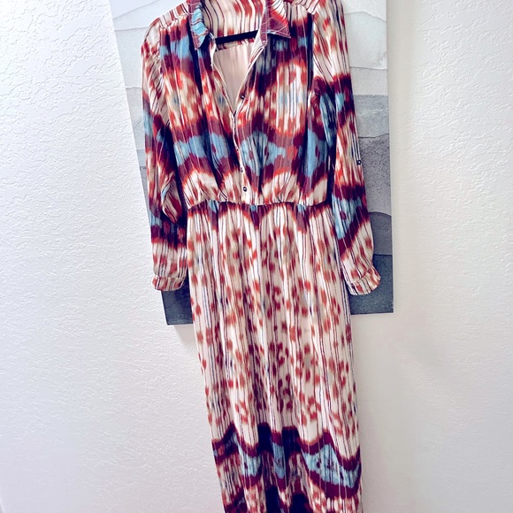 Long Sleeve Button Front Maxi Dress - Picture 2 of 10